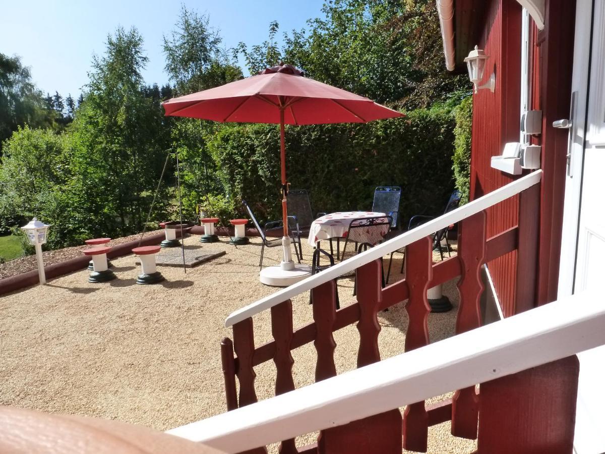 Ferienhaus Weiherblick Pottum エクステリア 写真